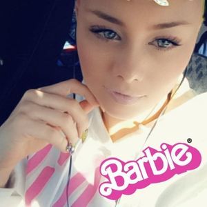 Meet your Posher, Barbie